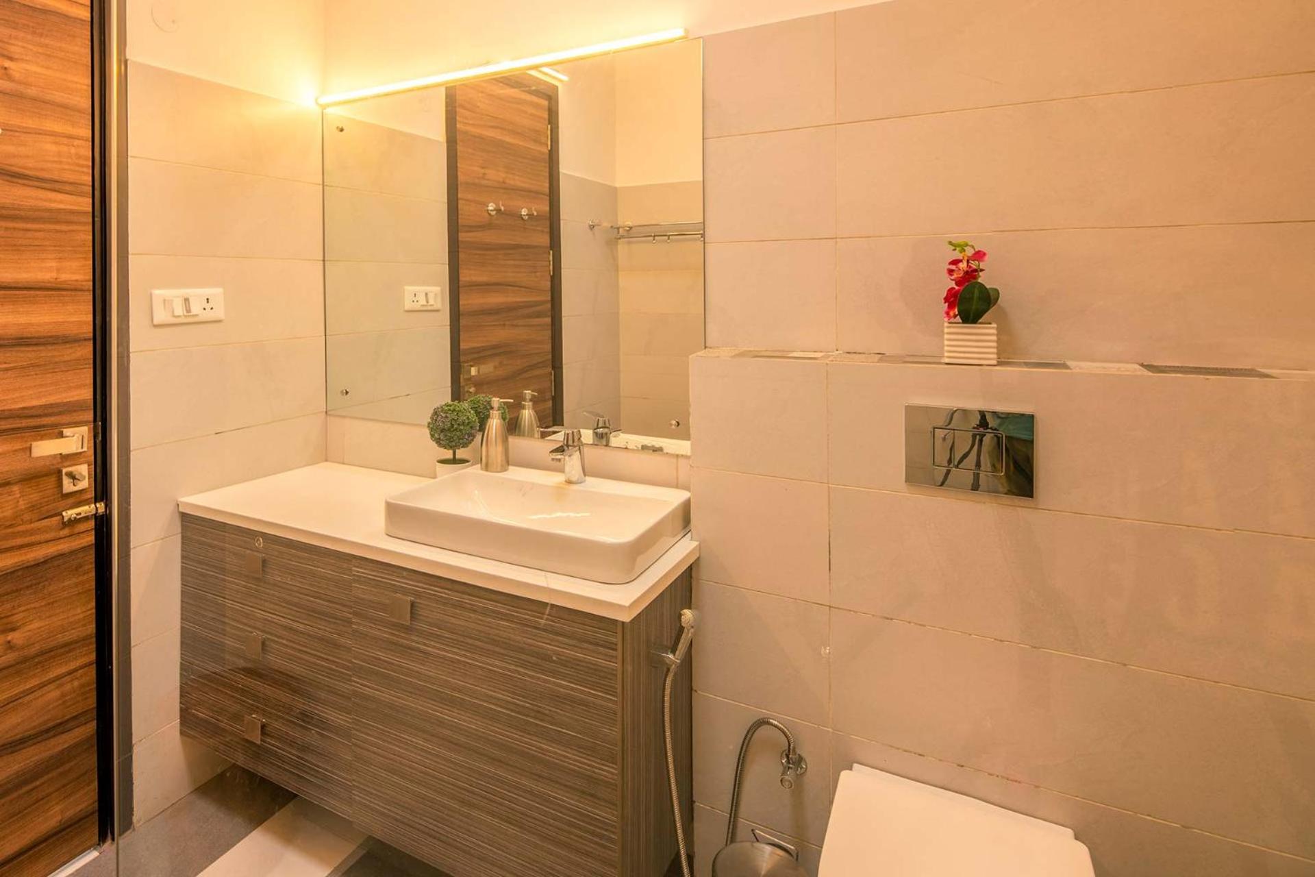 Stayvista At Oberoi'S Chalet Bhīm Tāl 외부 사진